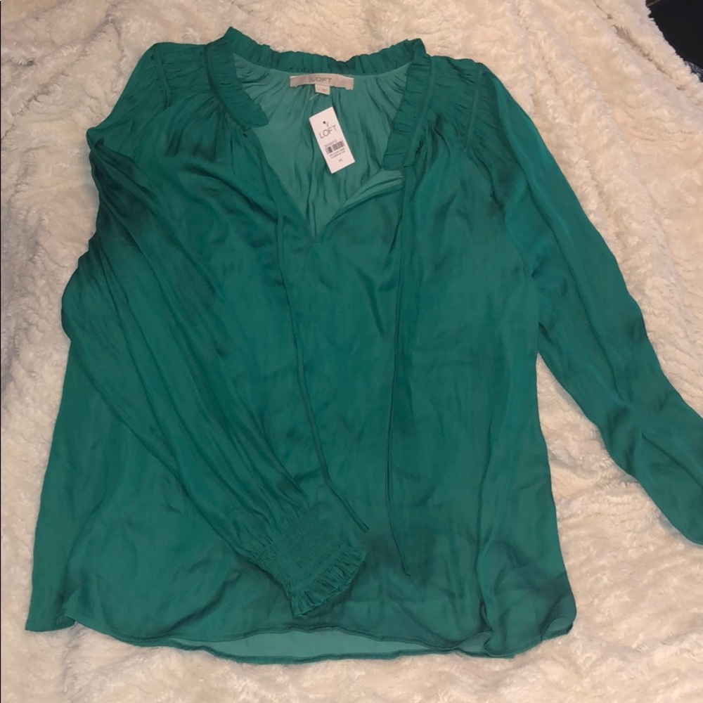 LOFT green long sleeve polyester blouse